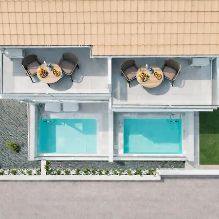 Gloria Luxury ホテル