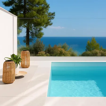 Gloria Luxury ホテル *