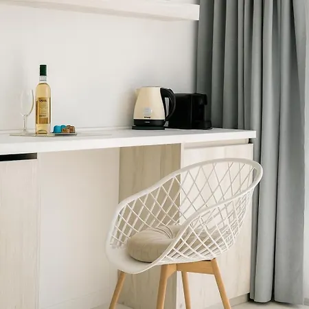 Gloria Luxury ホテル *