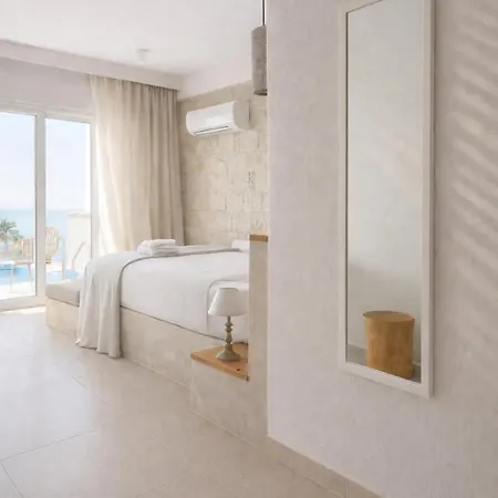 Gloria Luxury Hotel